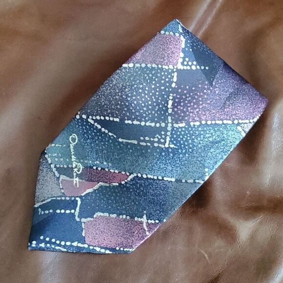 Oscar de la Renta | Retro Tie - Picture 1 of 5